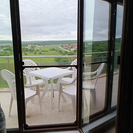 1 Appartement Shkorpilovtsi