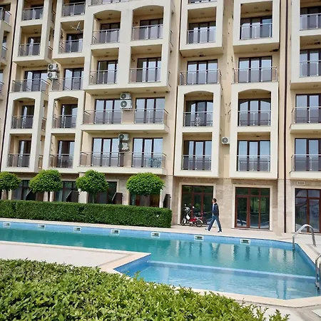 1 Appartement Shkorpilovtsi